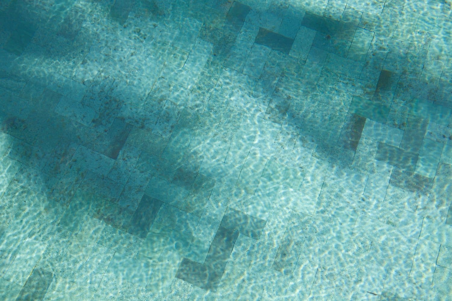 Dias na piscina